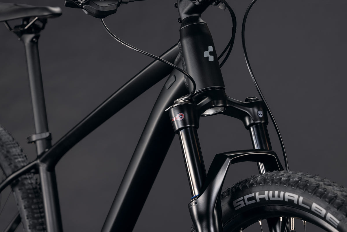 Cube Aim SLT soot´n´black (2027)