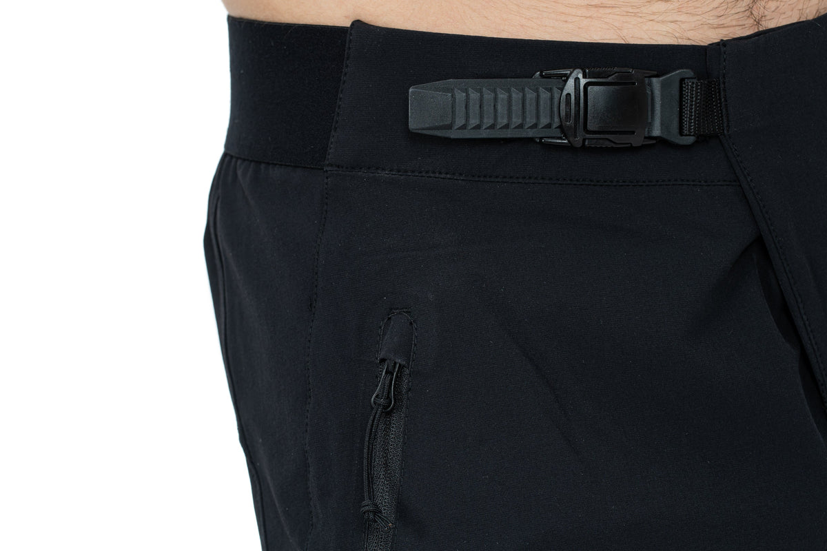 CUBE VERTEX Pantalon Baggy noir