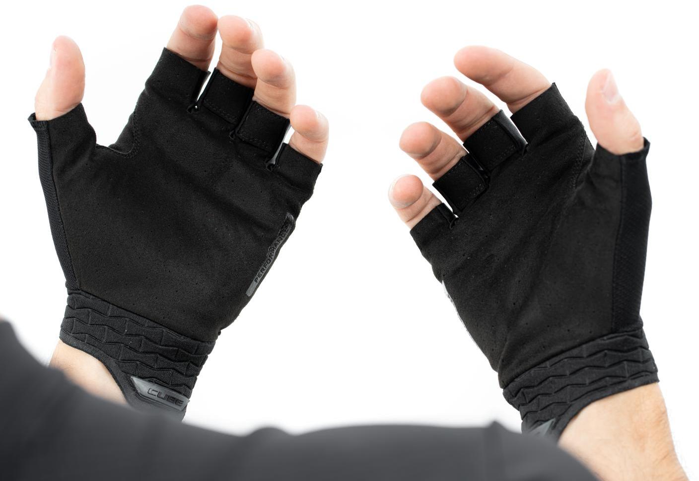 Gants CUBE Performance courts doigts noir