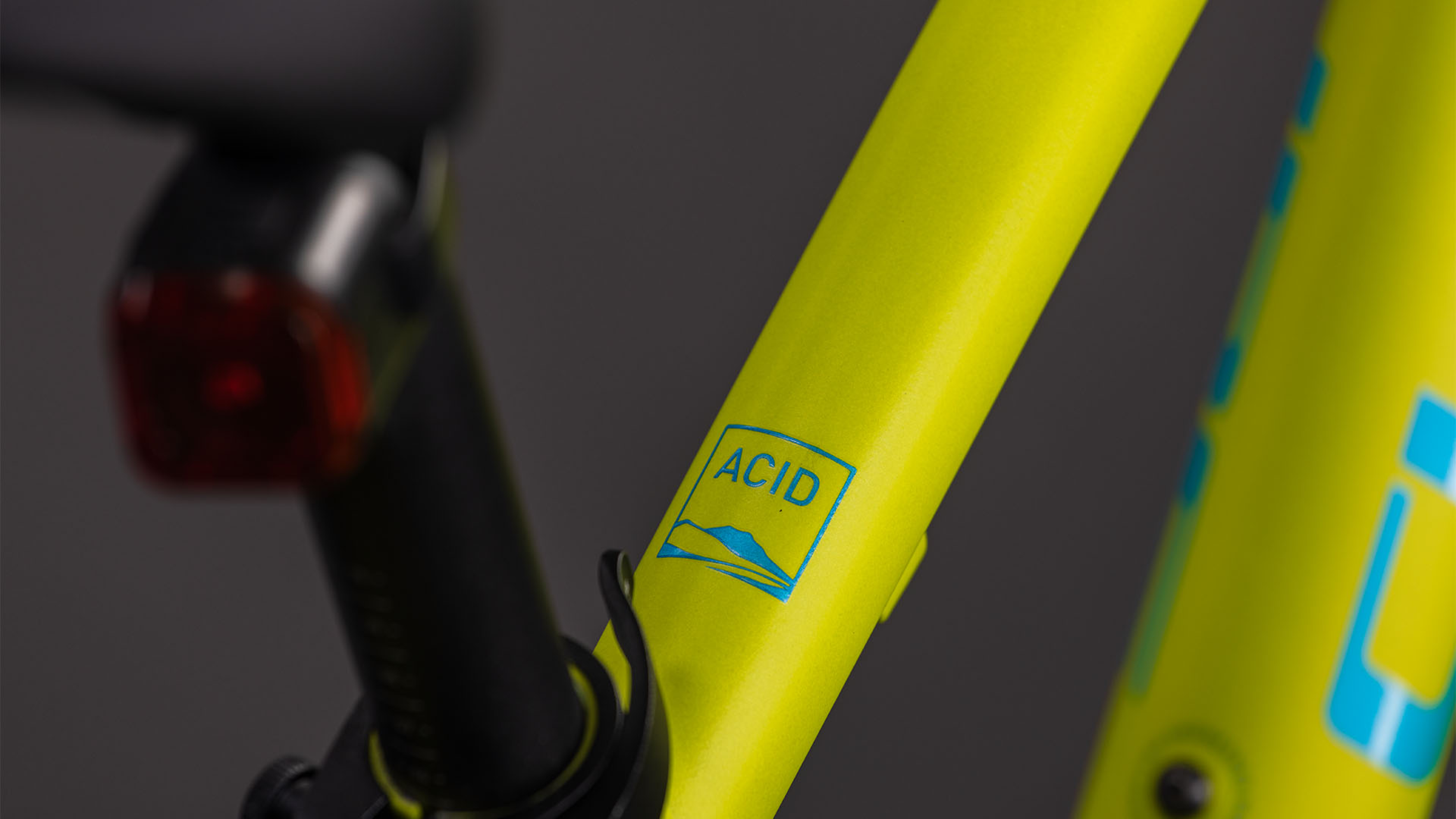 Cube Acid 240 Disc FE lizard´n´blue (2027)