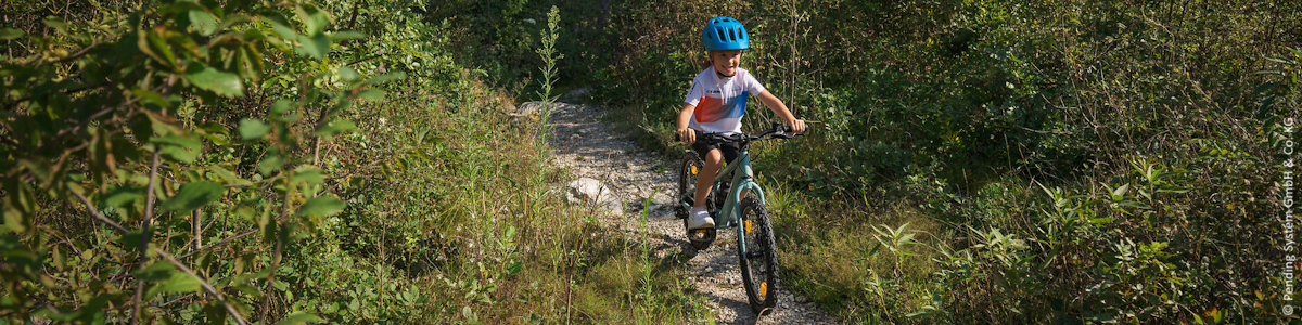 Cube Kinderfahrräder Header-Bild